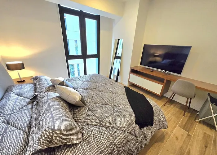 Elegant 1 Bedroom Apartment