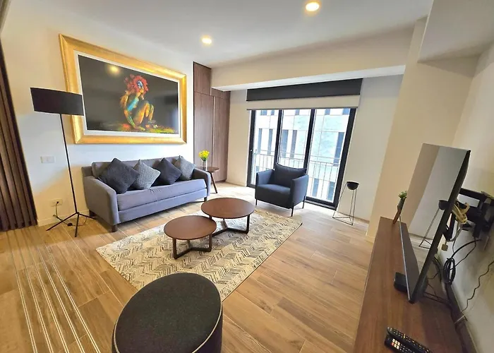 Elegant 1 Bedroom Apartment